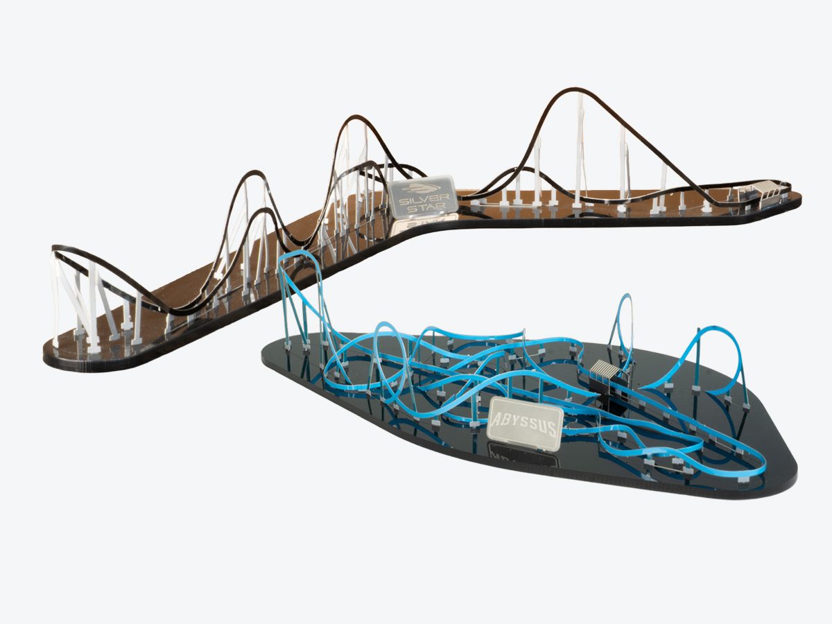 NanoCoaster-Modelle der Achterbahnen Silver Star und Abyssus