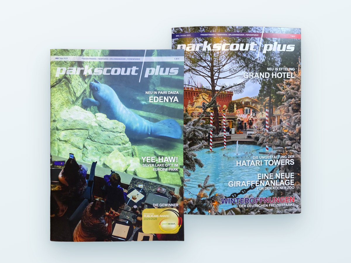 Zwei Ausgaben des Magazins Parkscout Plus